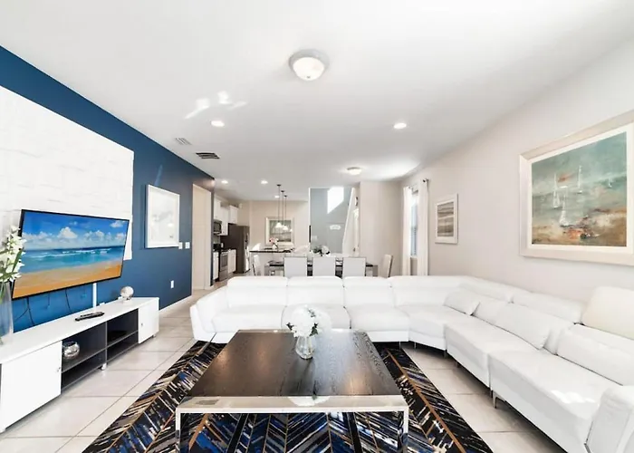 Luxury New Villa Near Disney With Pool 6Bedrooms